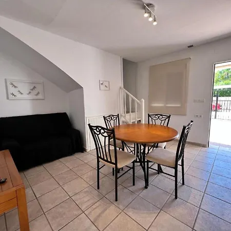 Adosado Independiente A 200m De La Playa Holiday home *